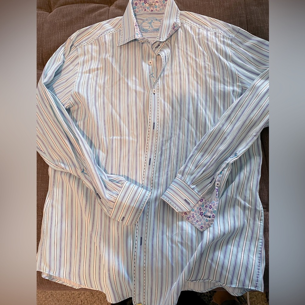 Bugatchi light blue dress shirt. Floral collar and cuffs.